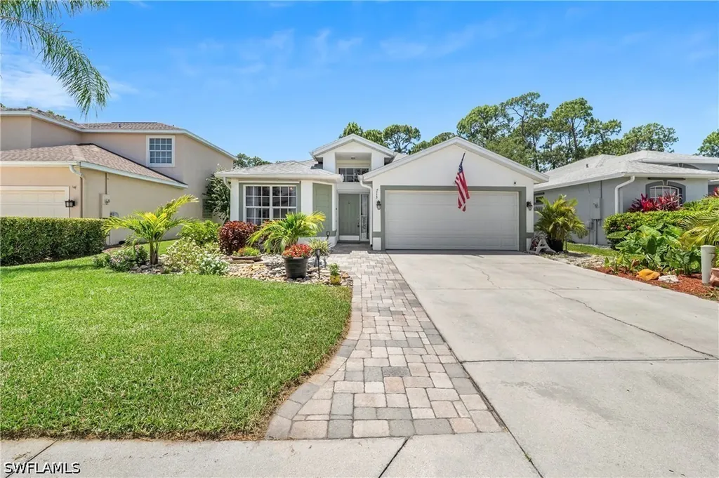 713 Crossfield Circle Naples FL 34104