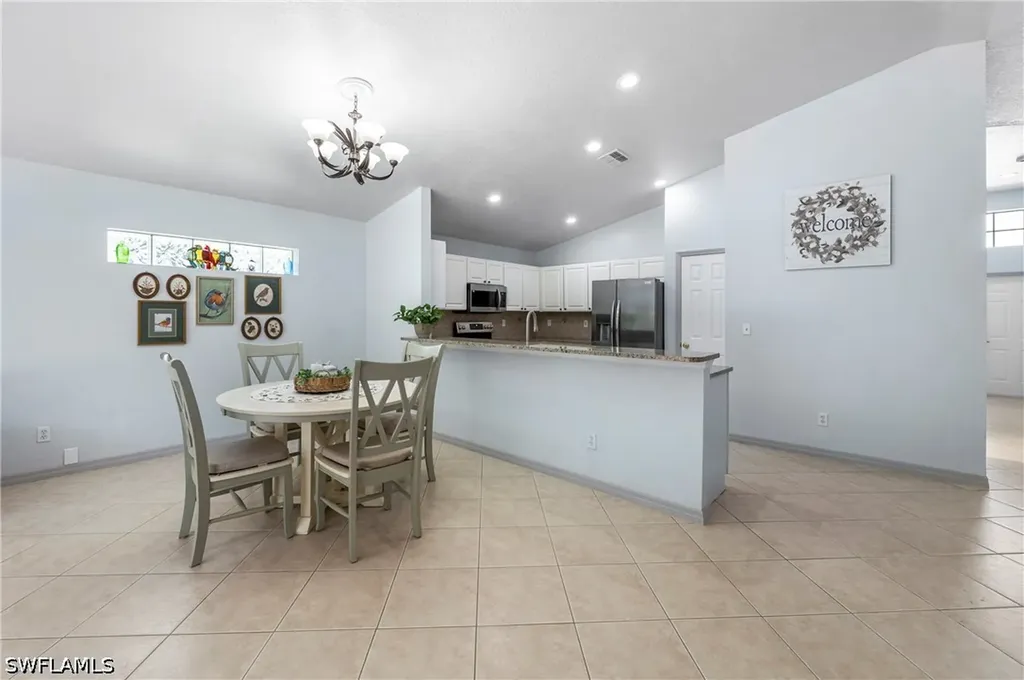 713 Crossfield Circle Naples FL 34104