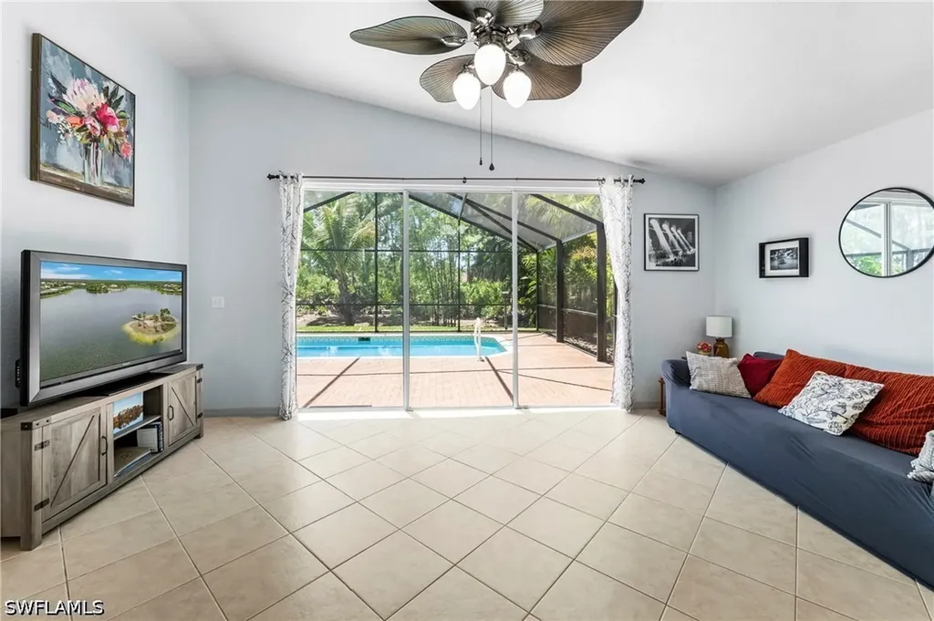 713 Crossfield Circle Naples FL 34104