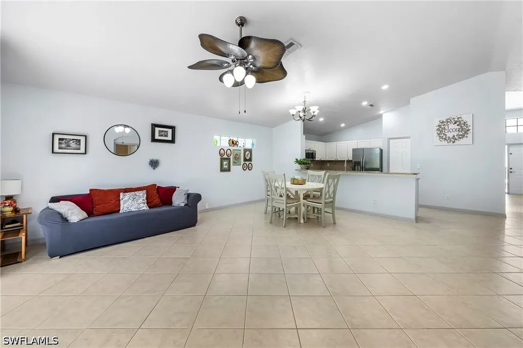 713 Crossfield Circle Naples FL 34104
