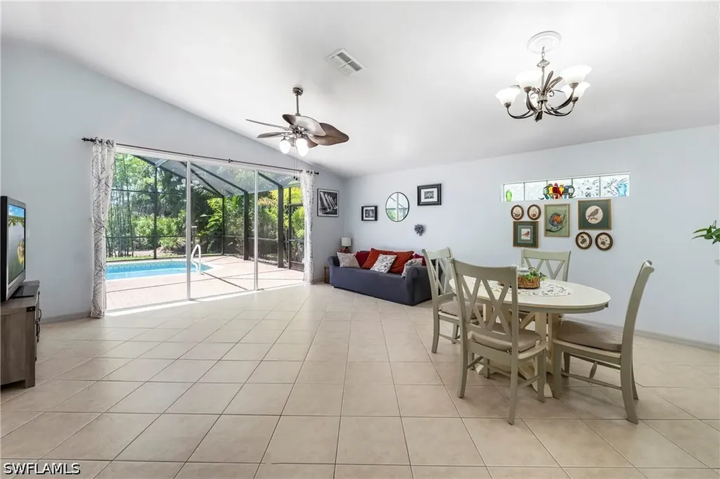 713 Crossfield Circle Naples FL 34104