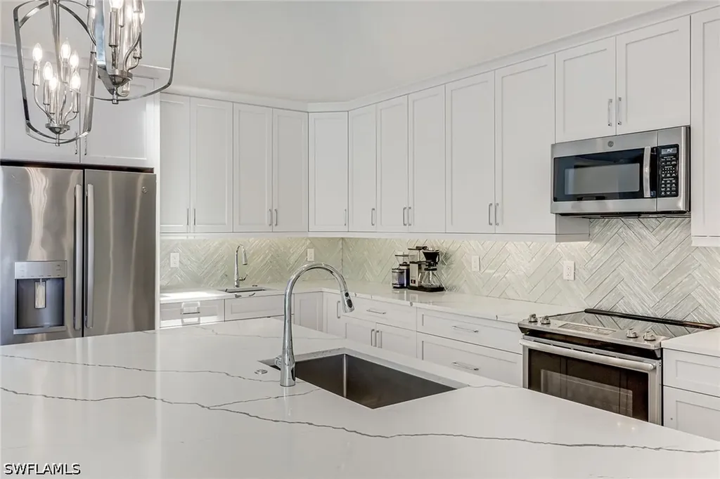 3803 Essex Place Bonita Springs FL 34134