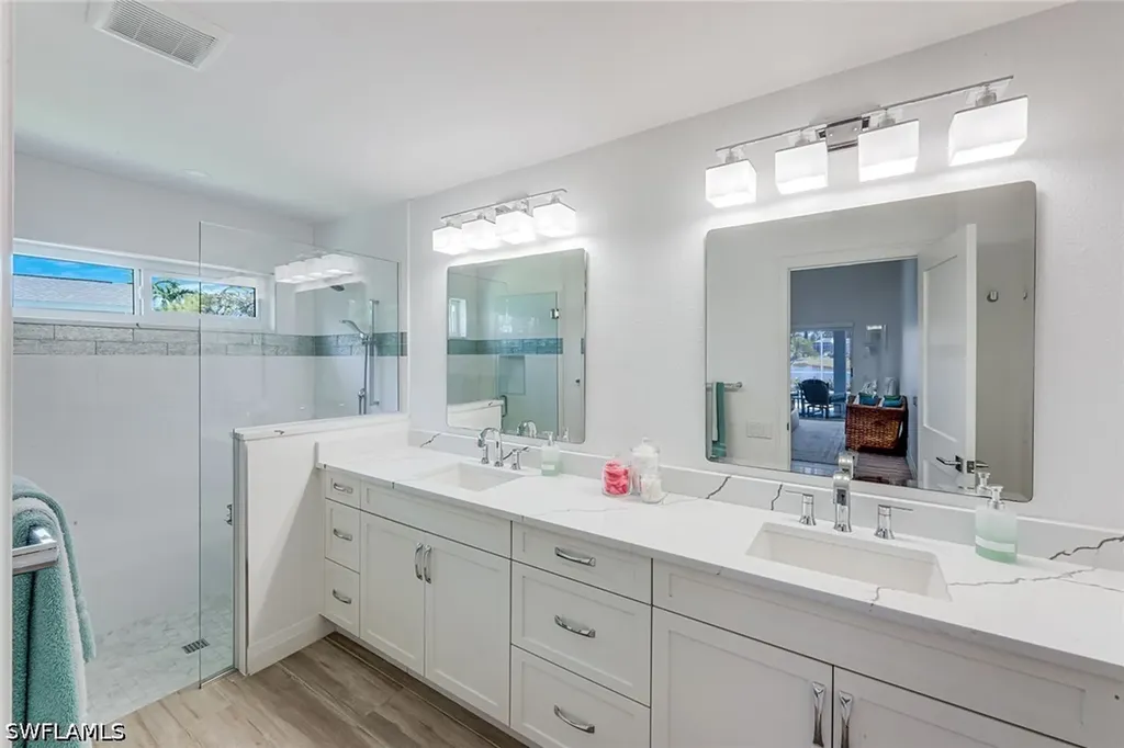 3803 Essex Place Bonita Springs FL 34134