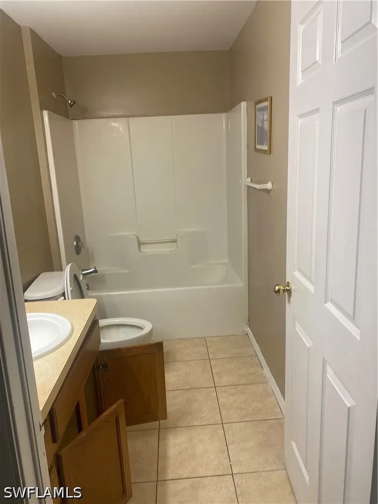 5214 25th Street SW Lehigh Acres FL 33973