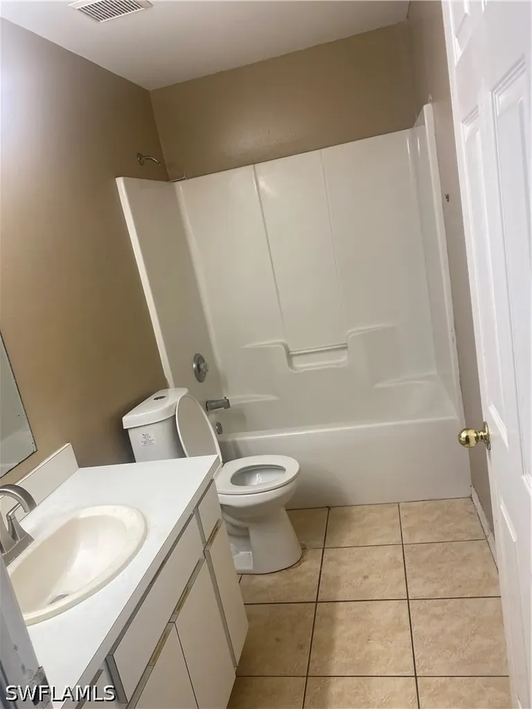5214 25th Street SW Lehigh Acres FL 33973