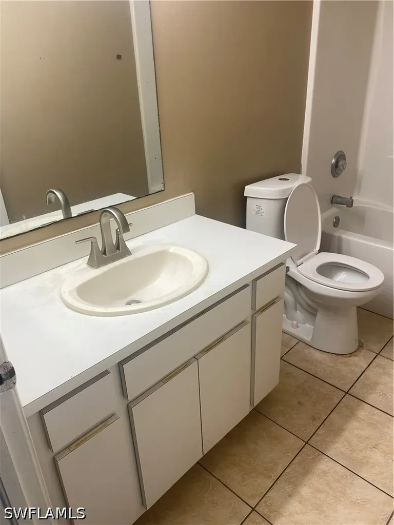 5214 25th Street SW Lehigh Acres FL 33973