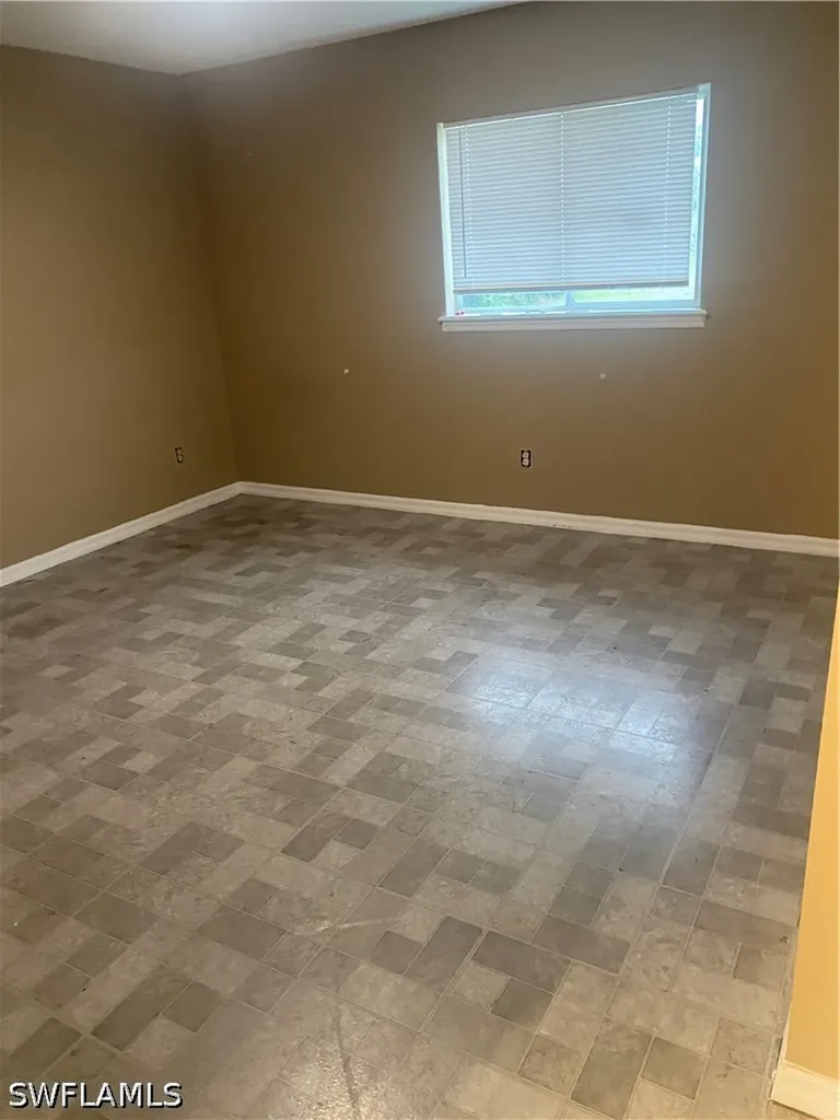 5214 25th Street SW Lehigh Acres FL 33973