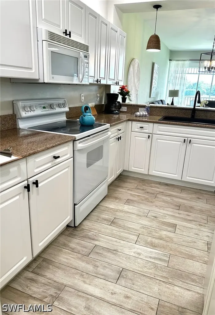 7895 Mahogany Run Lane Naples FL 34113