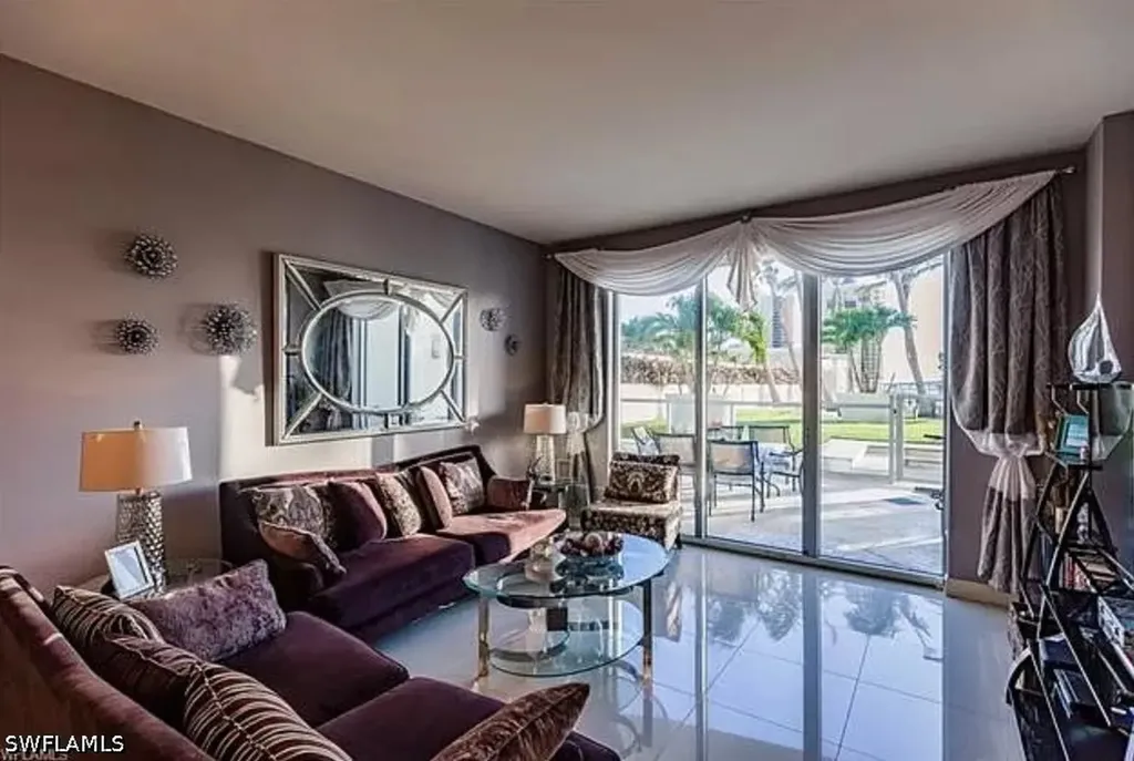 3000 Oasis Grand Boulevard Fort Myers FL 33916