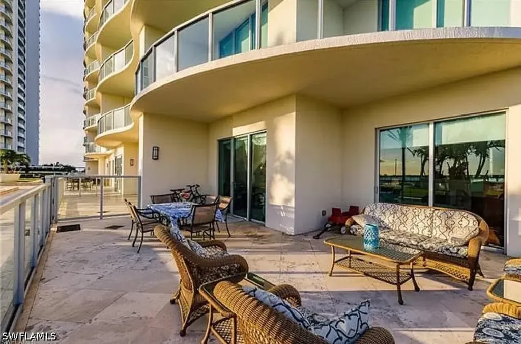 3000 Oasis Grand Boulevard Fort Myers FL 33916