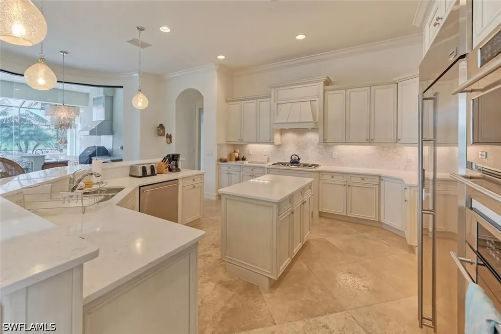 9683 Lipari Court Naples FL 34113