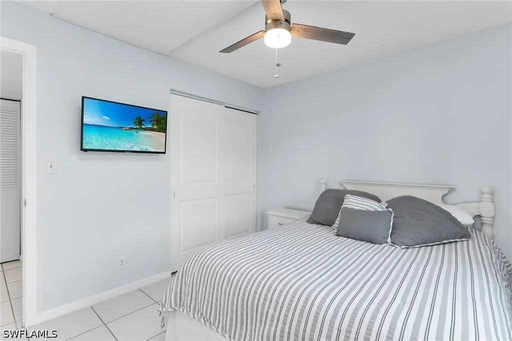 1000 Manatee Road Naples FL 34114