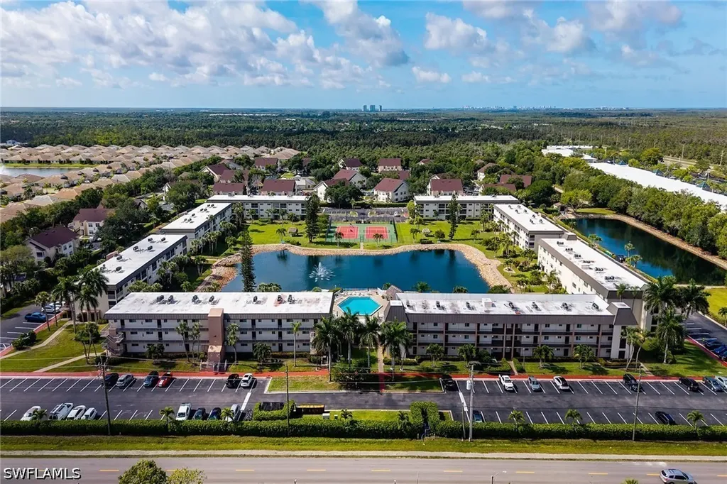 1000 Manatee Road Naples FL 34114