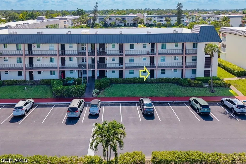 1000 Manatee Road Naples FL 34114