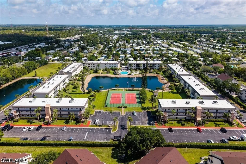 1000 Manatee Road Naples FL 34114