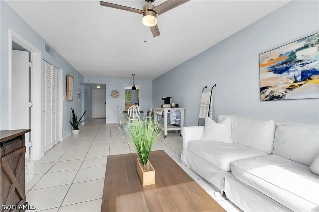 1000 Manatee Road Naples FL 34114