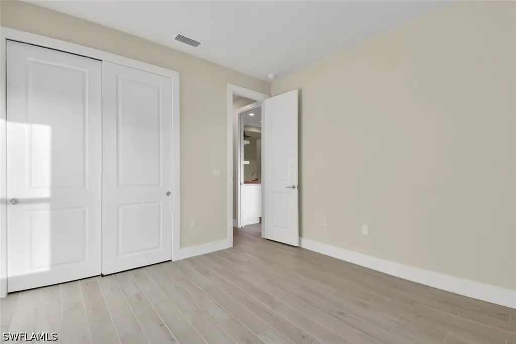 2512 Mabry Street Alva FL 33920