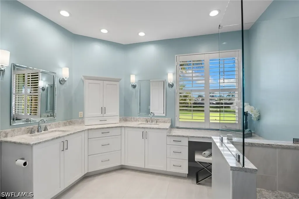 1540 Clermont Drive Naples FL 34109