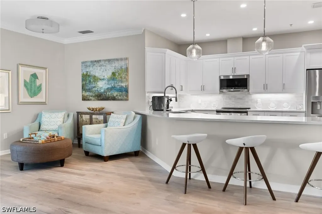 1540 Clermont Drive Naples FL 34109