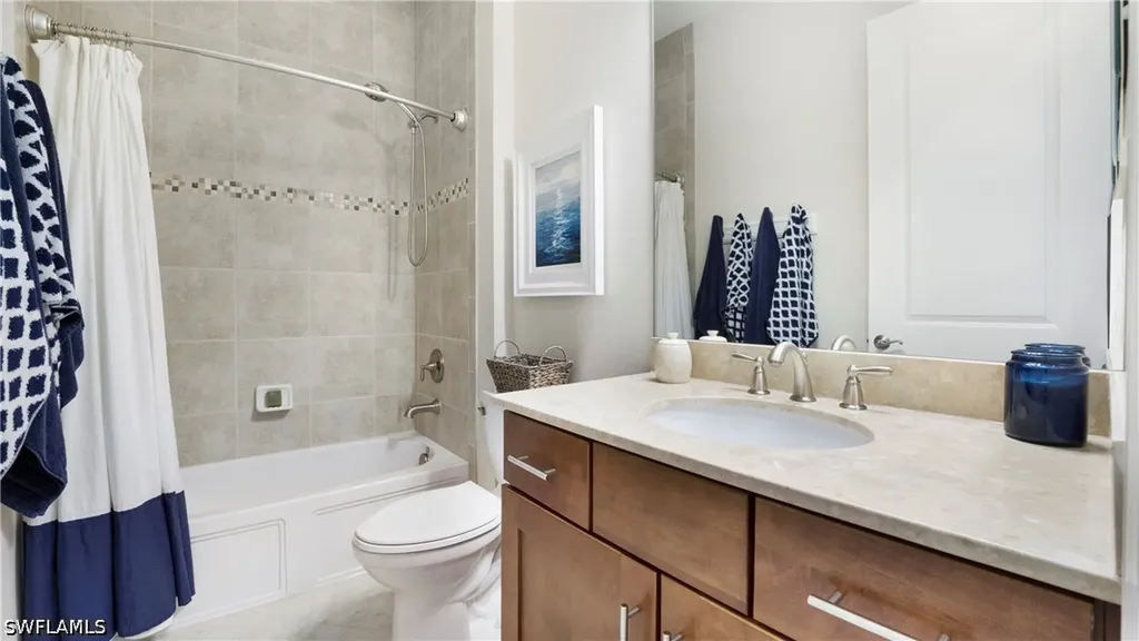 1410 Redona Way Naples FL 34113