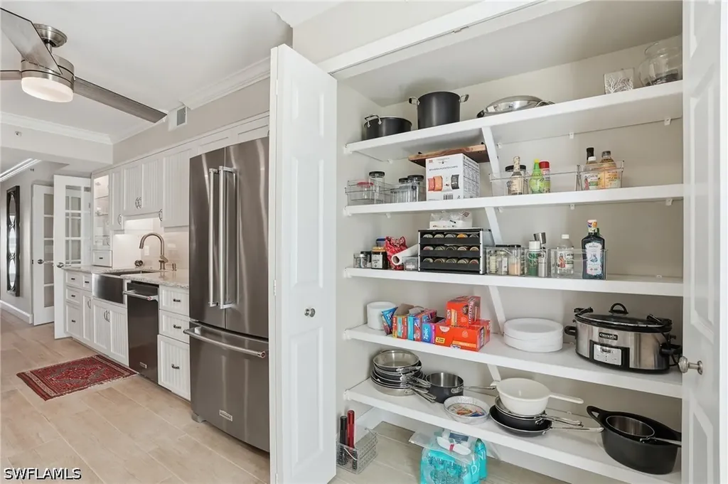4945 Cougar Court S Naples FL 34109