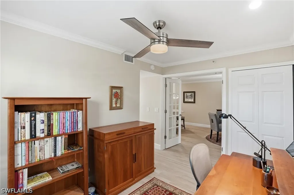 4945 Cougar Court S Naples FL 34109