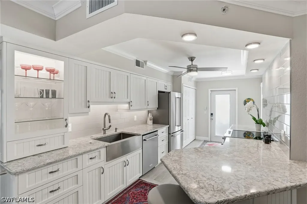 4945 Cougar Court S Naples FL 34109