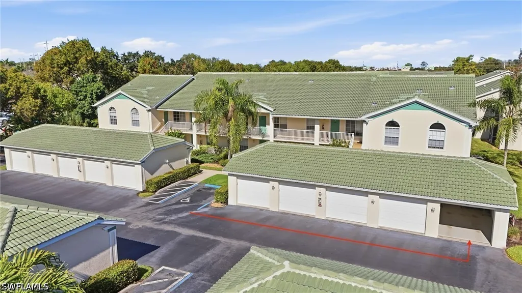 4945 Cougar Court S Naples FL 34109