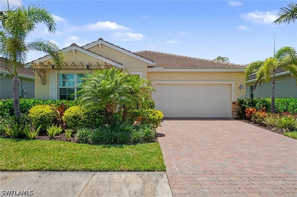 Naples FL, 259 Tamarindo Lane