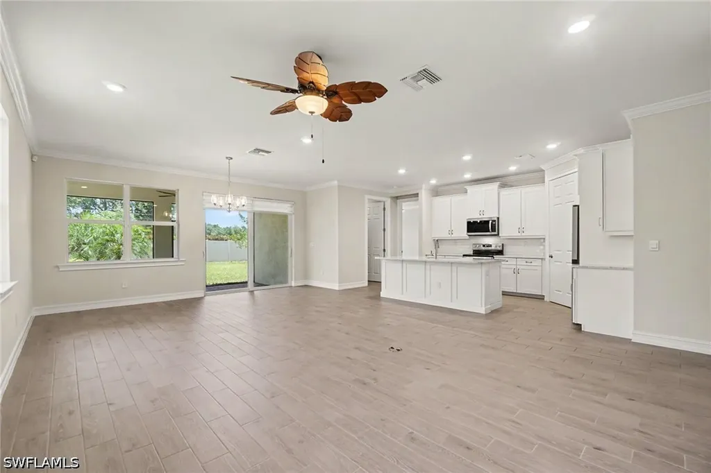 259 Tamarindo Lane Naples FL 34114