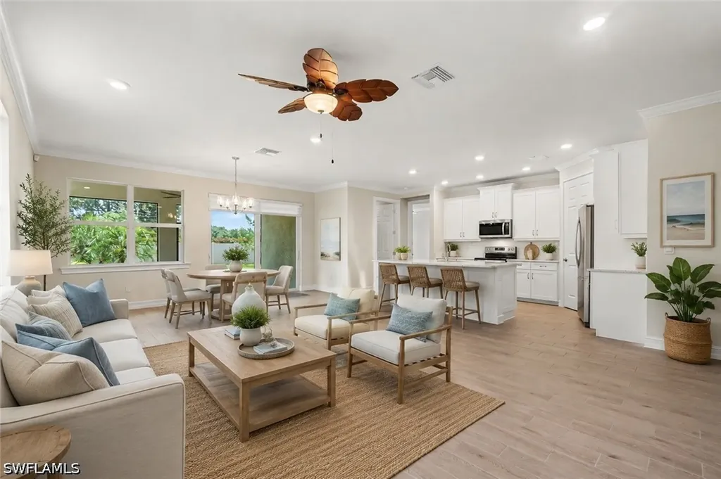 259 Tamarindo Lane Naples FL 34114