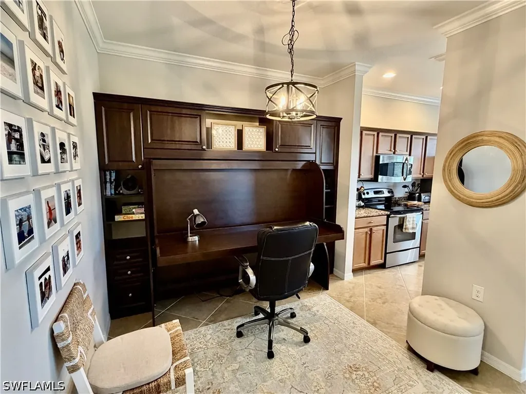 9715 Acqua Court Naples FL 34113