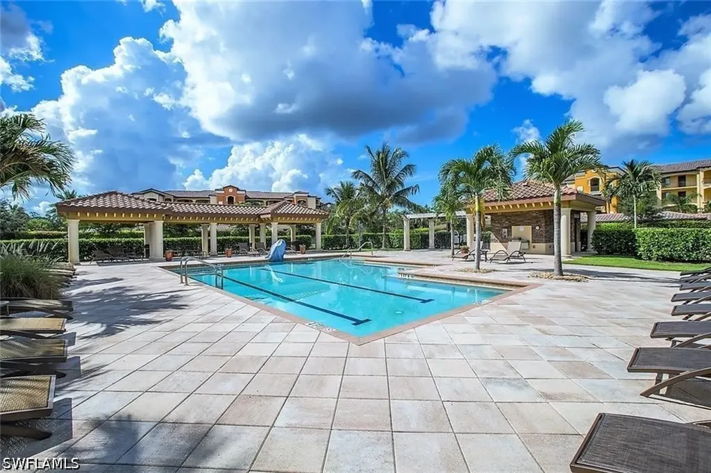 9715 Acqua Court Naples FL 34113