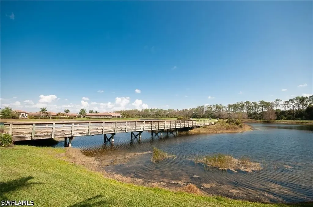 9715 Acqua Court Naples FL 34113