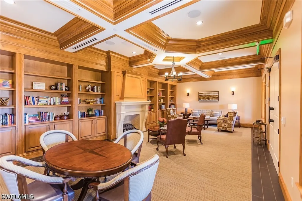 9715 Acqua Court Naples FL 34113