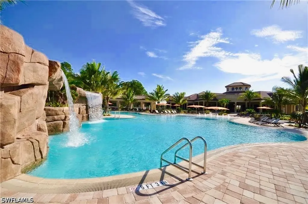 9715 Acqua Court Naples FL 34113