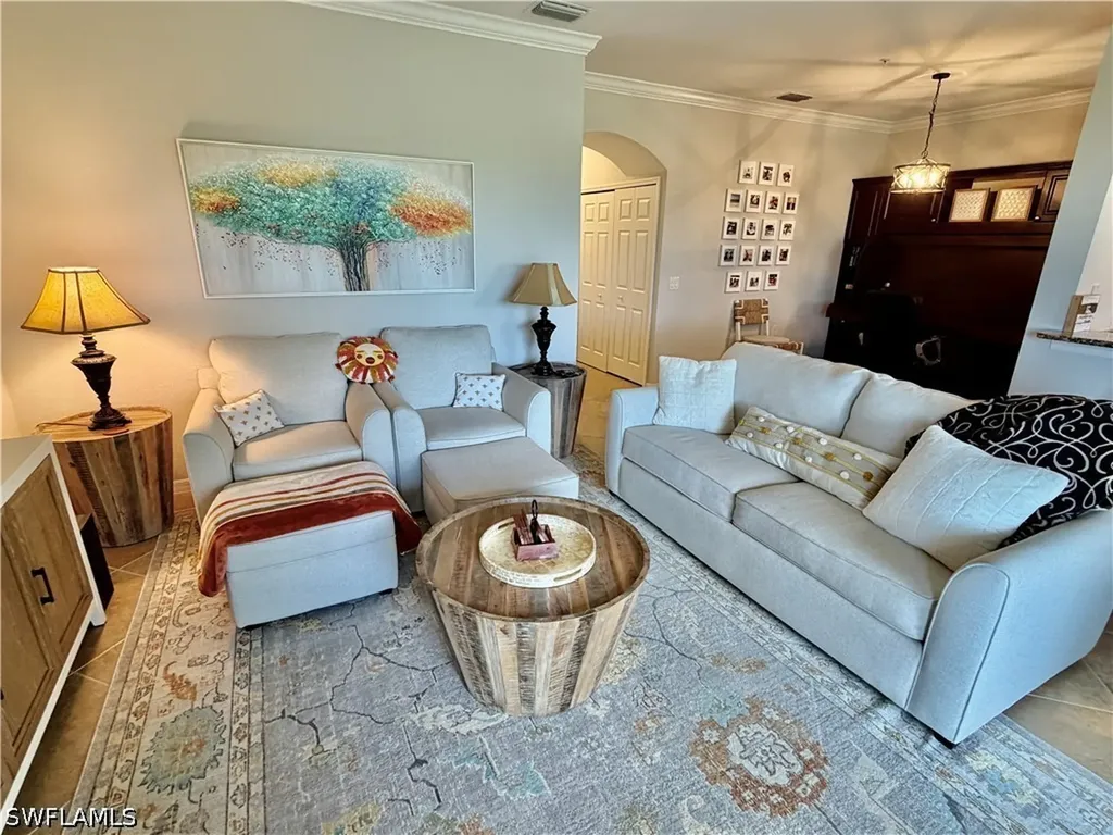 9715 Acqua Court Naples FL 34113