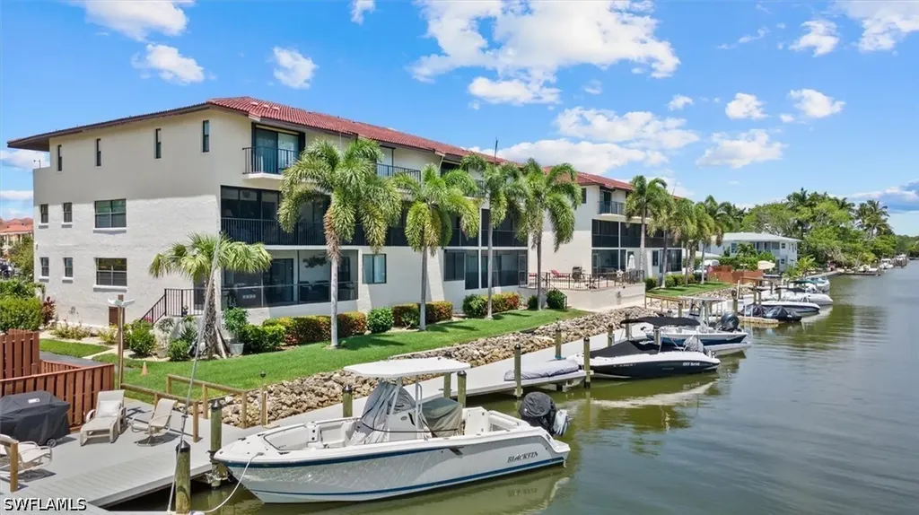1400 Blue Point Avenue Naples FL 34102