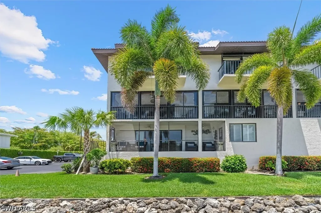 1400 Blue Point Avenue Naples FL 34102
