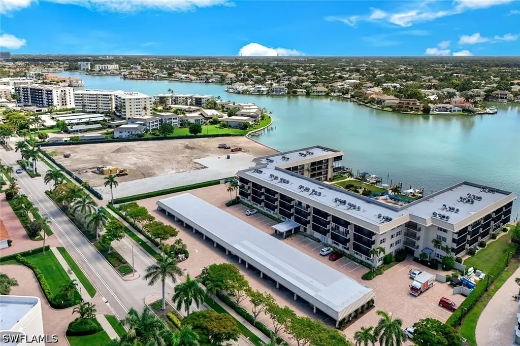 3200 Gulf Shore Boulevard N Naples FL 34103
