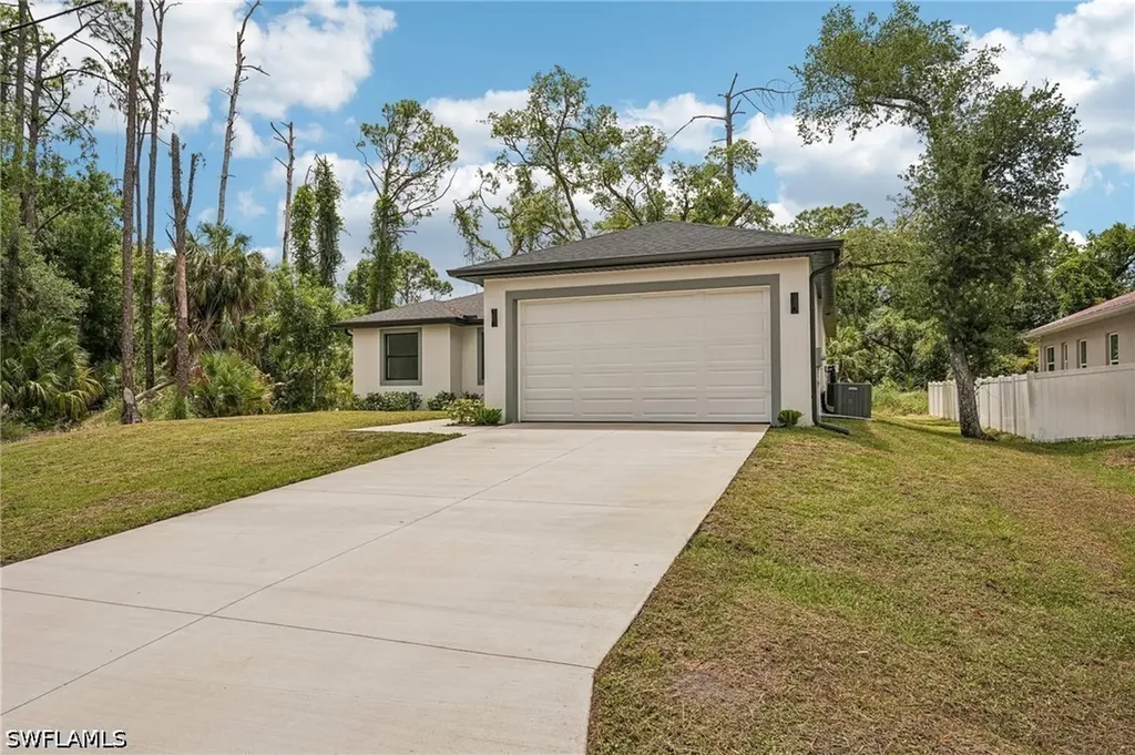 17165 Fallkirk Avenue Port Charlotte FL 33954