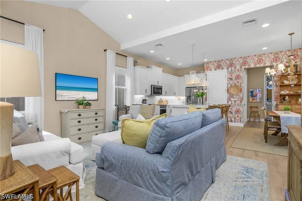 7286 Saona Court Naples FL 34113