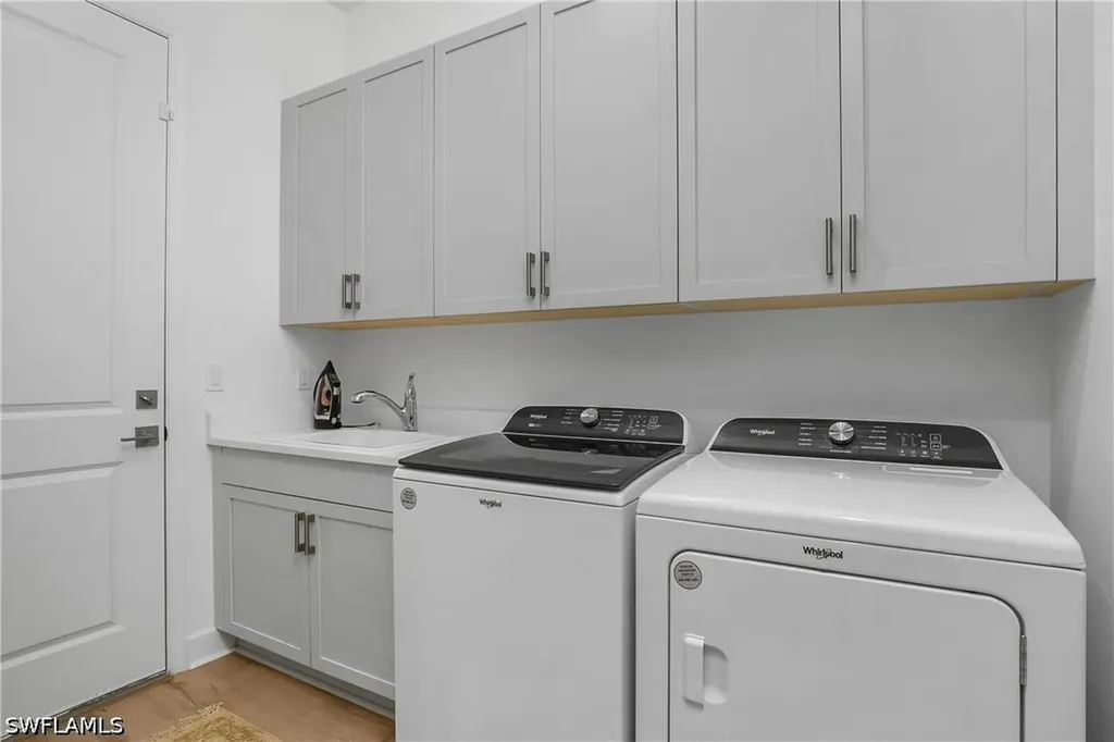 7286 Saona Court Naples FL 34113
