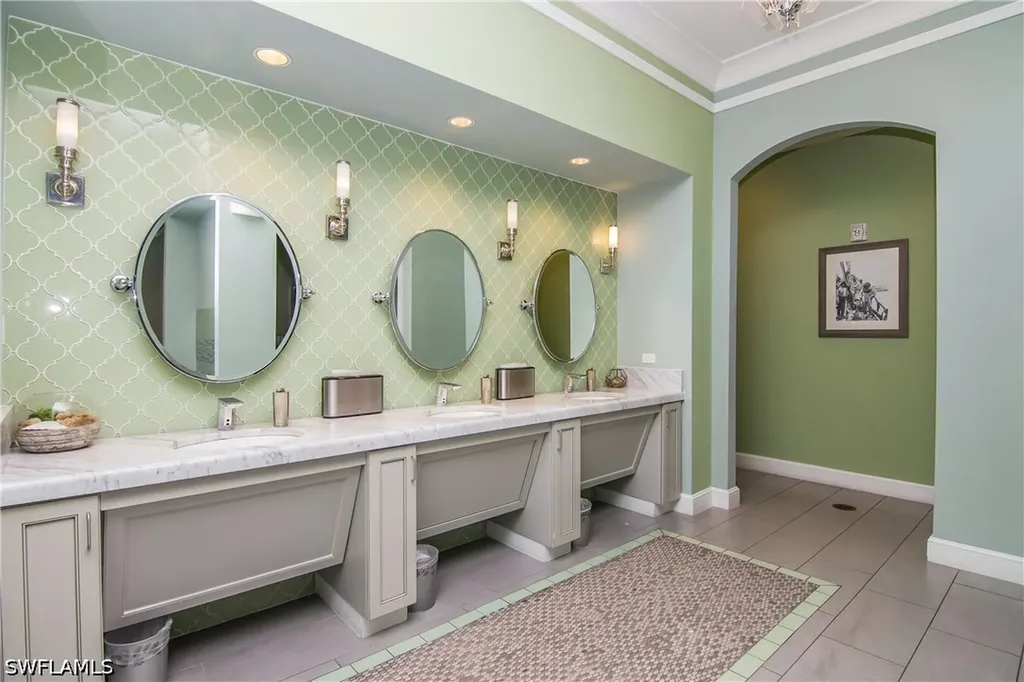 7286 Saona Court Naples FL 34113