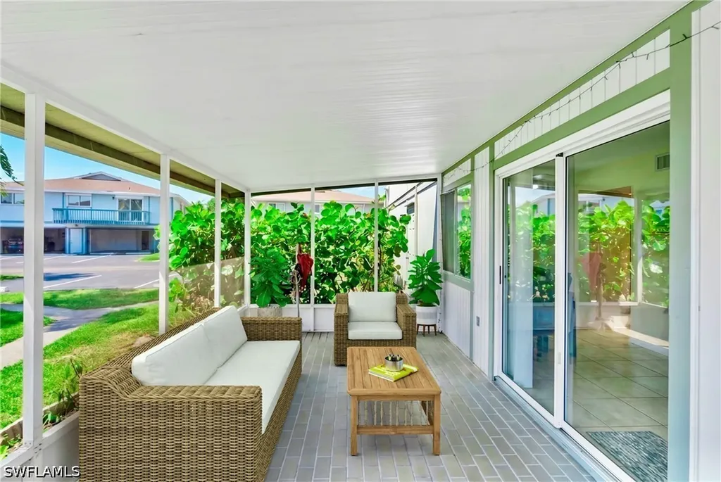 3276 Royal Canadian Trace Fort Myers FL 33907