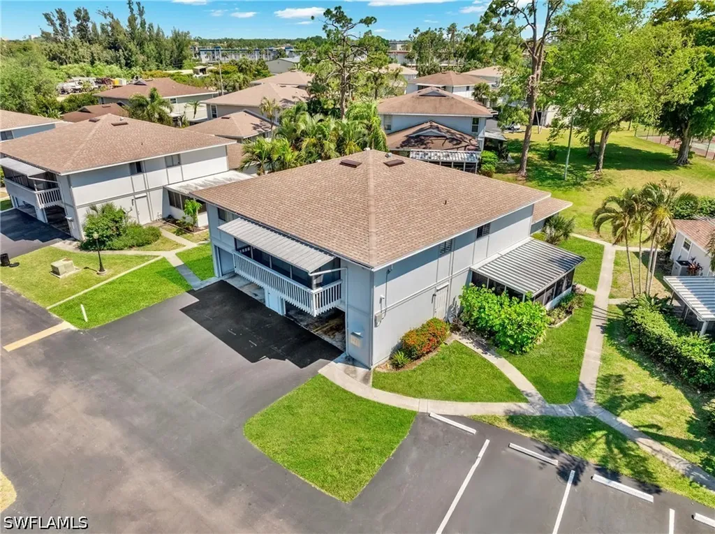 3276 Royal Canadian Trace Fort Myers FL 33907
