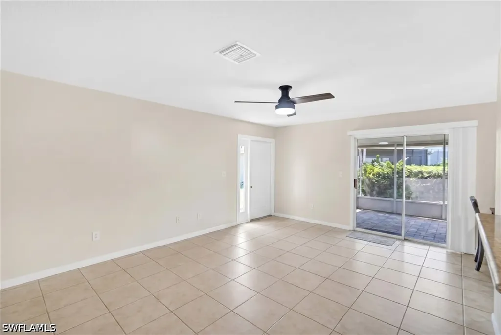 3276 Royal Canadian Trace Fort Myers FL 33907