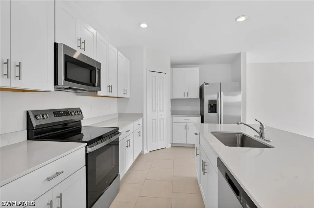 11621 Savanna Lakes Boulevard Lehigh Acres FL 33974