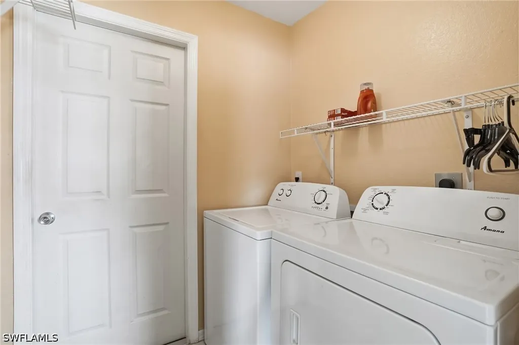 919 NE 18th Terrace Cape Coral FL 33909