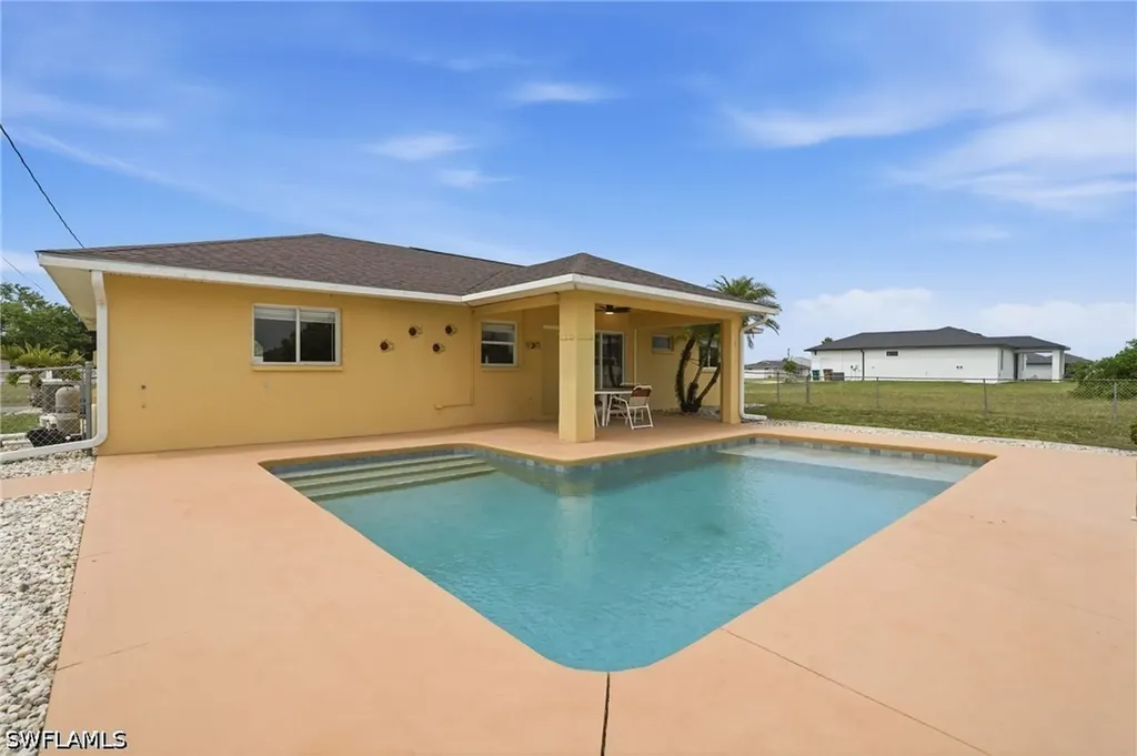919 NE 18th Terrace Cape Coral FL 33909